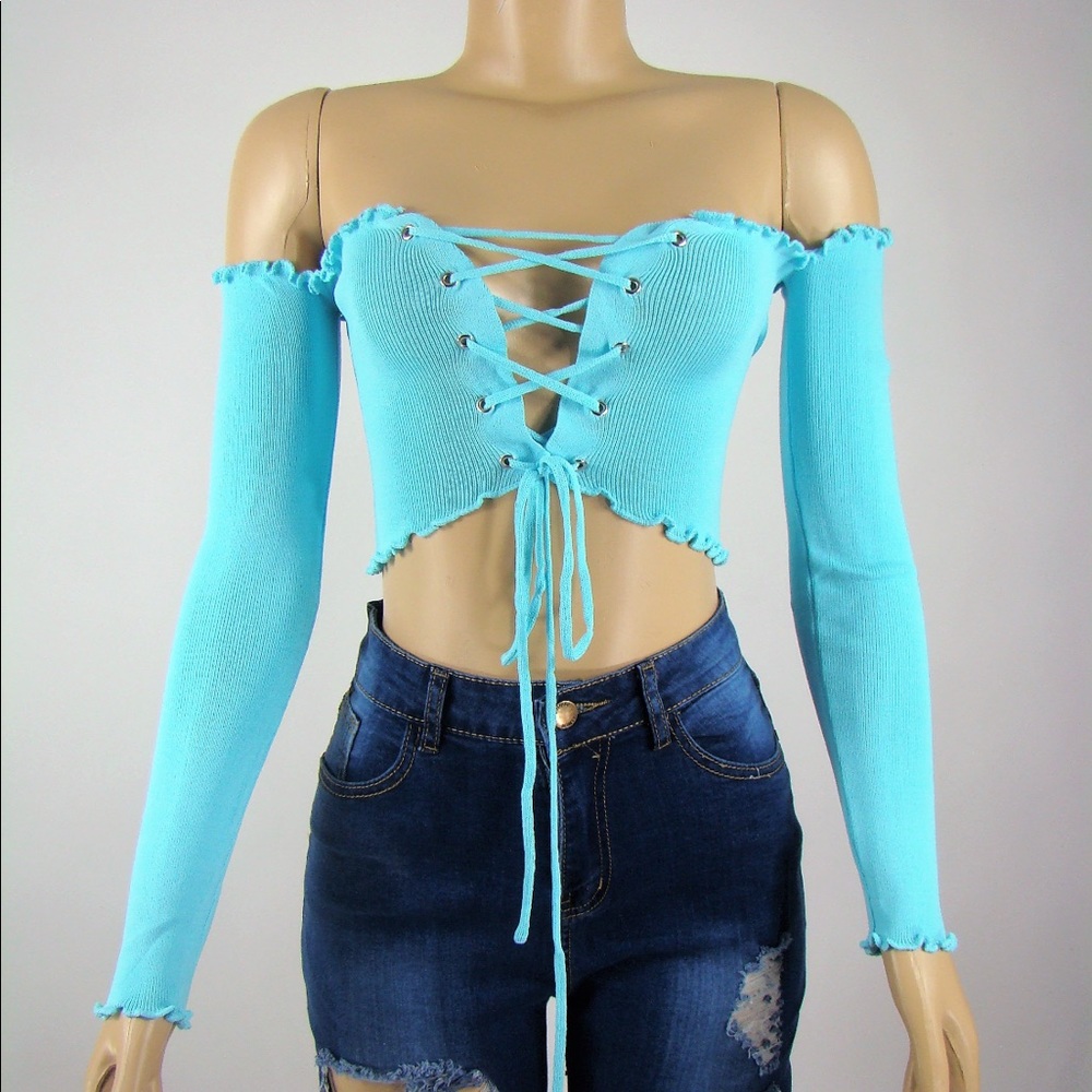 “Do not disturb” off shoulder top